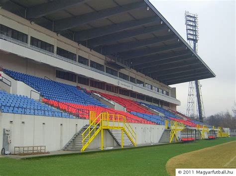 A Sóstói Stadion történelme és régi képek