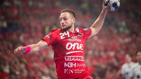 Veszprémi játékos, Gasper Marguc akció közben