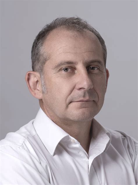 Fekete Albert, mint jégkorongkapus