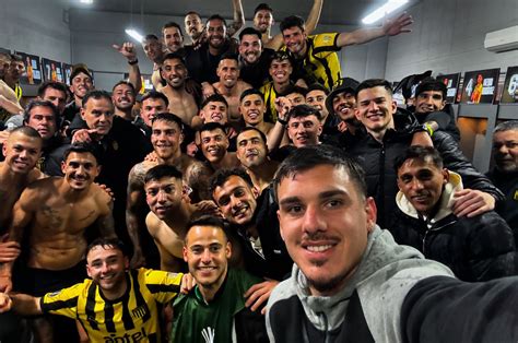 A Peñarol csapata, amint megnyeri a Világkupát