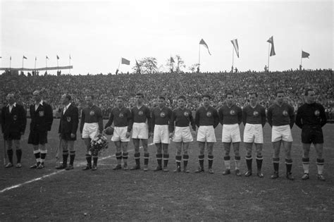 Az 1954-es labdarúgó-világbajnokság hivatalos plakátja