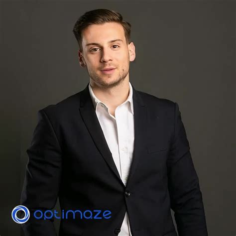Takács Dániel kosárlabdázóként akcióban, esetleg válogatott mezben