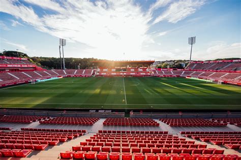 Az Estadi Montilivi bővítési tervének modern látványterve
