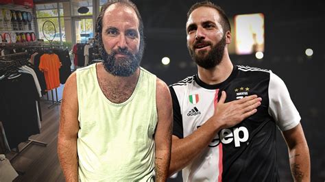 Gonzalo Higuain fejesgólja