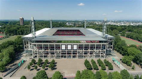 RheinEnergieStadion Köln látképe