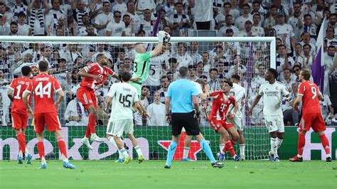 Kontroverz ítélet a Real Madrid - Bayern München meccsen