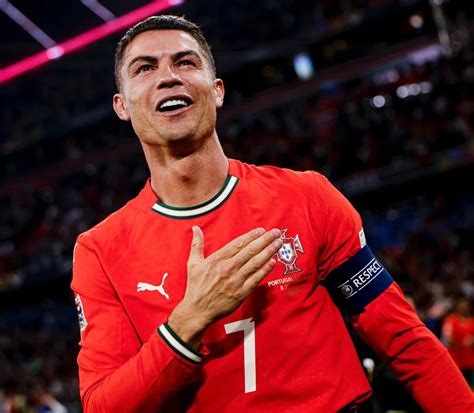 Cristiano Ronaldo ünnepli 100. Juventus gólját