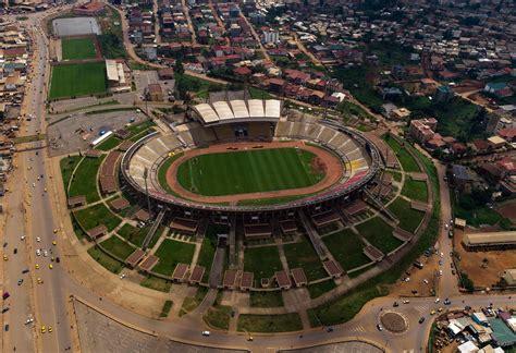 Stade Ahmadou Ahidjo stadion Yaoundéban, Kamerunban