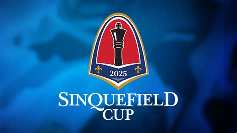 Fabiano Caruana a Sinquefield Cup trófeájával