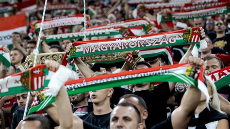 Magyar labdarúgó rangadó
