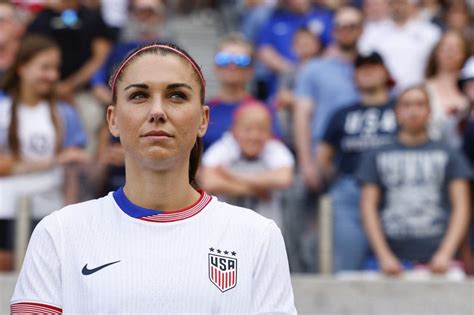 Alex Morgan akcióban, amerikai válogatott mezben