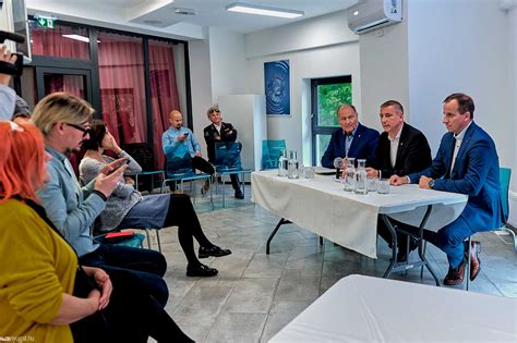 A sajtótájékoztató résztvevői Szolnokon