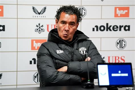 Ricardo Moniz és Marc Leliévre edzők a kispadon