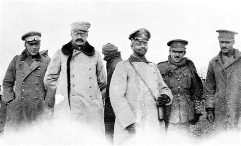 Az 1914-es karácsonyi fegyverszünet futballmérkőzését ábrázoló illusztráció