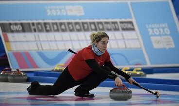 Curling bíró az olimpiai jégen