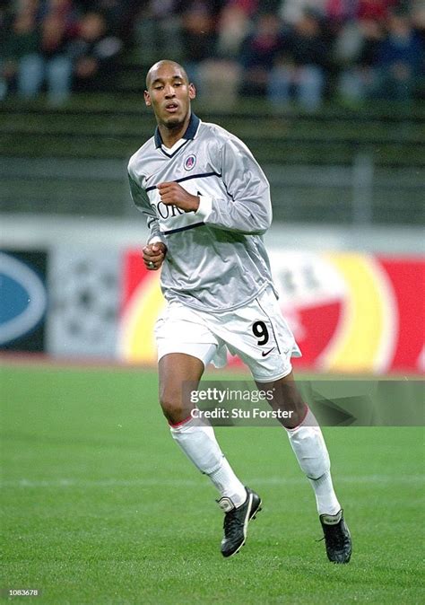 Fiatal Nicolas Anelka a Paris Saint-Germain csapatában