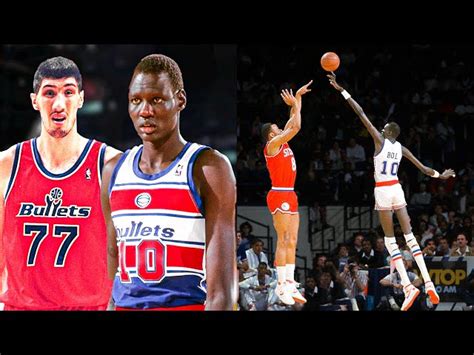 Manute Bol és Gheorghe Mureșan
