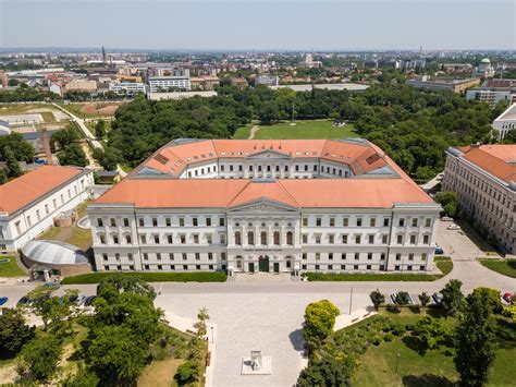 A Ludovika Campus sportlétesítményeinek látképe