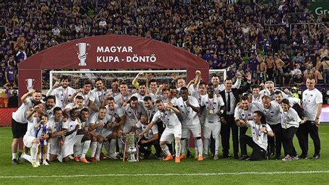 A Magyar Labdarúgókupa jelenlegi trófeája