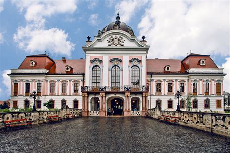 A Gödöllői Királyi Kastély építészeti pompája
