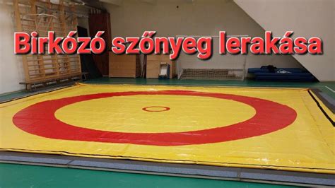A birkózó szőnyeg elrendezése