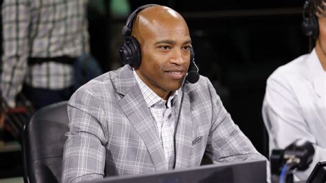 Vince Carter az évek során változó szerepkörökben