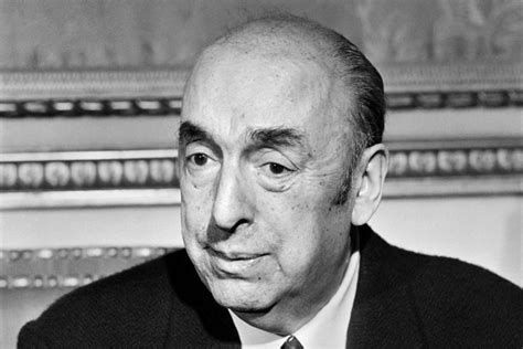 Pablo Neruda, a Nobel-díjas chilei költő portréja