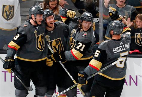 Vegas Golden Knights játékosok akcióban