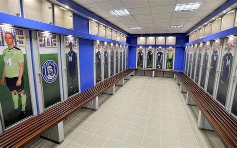 A felcsúti stadion öltözőblokkja
