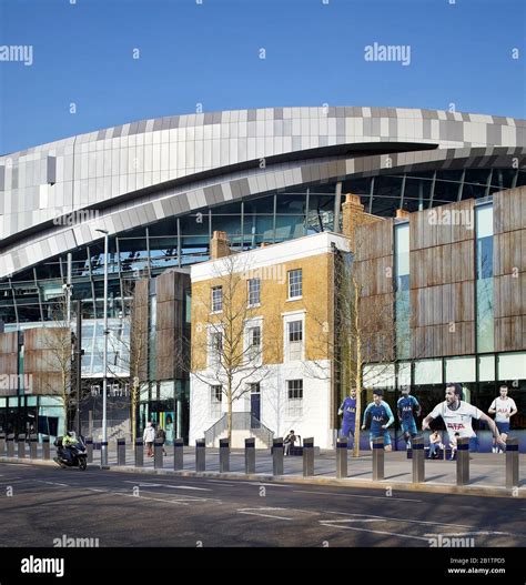 Tottenham Hotspur Stadion Warmington House integráció