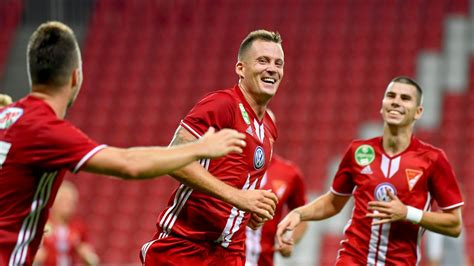 Tőzsér Dániel a válogatott mezében