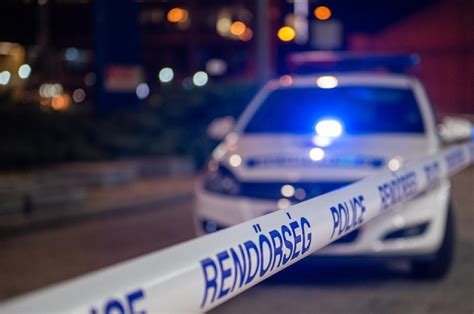 Rendőrségi biztosítás egy londoni rangadón