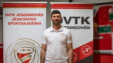 DVTK csapatának ünneplése