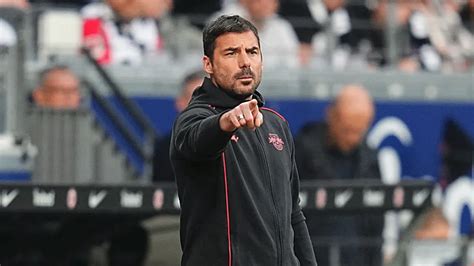 Fiatal Lőw Zsolt az Újpest mezében