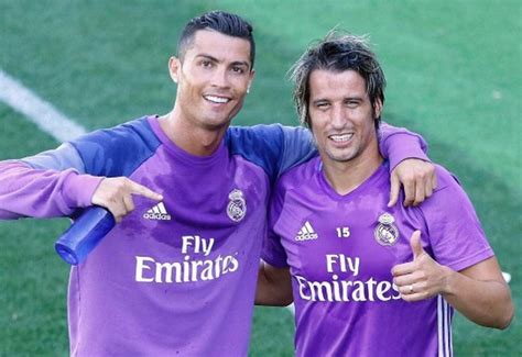 Fábio Coentrão portréja Real Madrid mezben