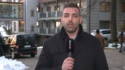 Biztonsági intézkedések a stadionokban