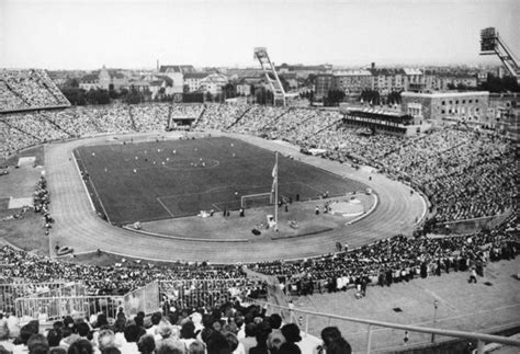 A Maracana Stadion építése az 1940-es évek végén