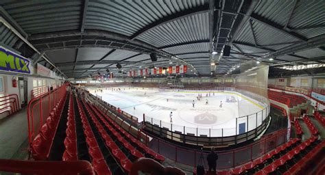 Dunaújvárosi jégcsarnok