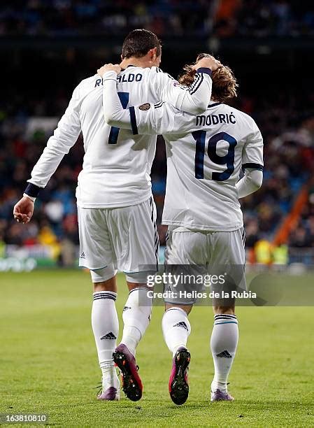 Luka Modric és Cristiano Ronaldo mint a veterán klasszisok képviselői