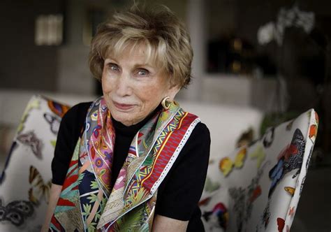 Dr. Edith Eva Eger a színpadon