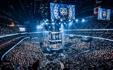 A League of Legends Worlds trófea