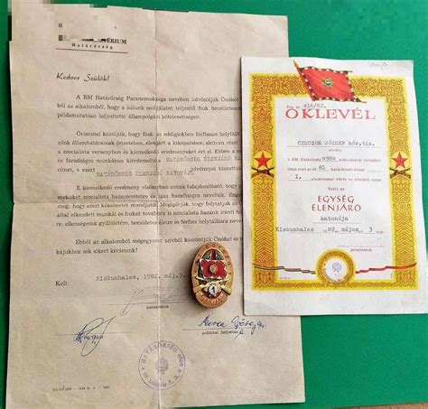 Diákok oklevéllel