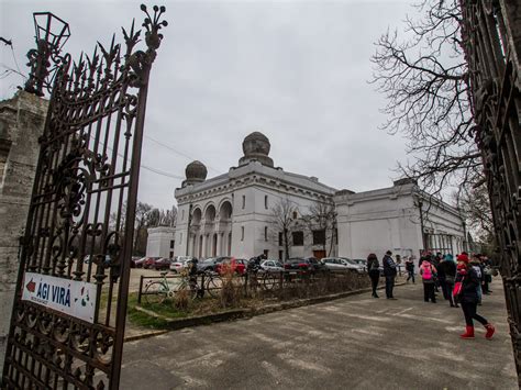 A Kozma utcai Izraelita Temető bejárata