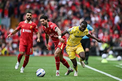 Az angol Premier League tabellája a 35. forduló után