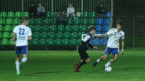 Labdarúgó mérkőzés pillanata Bács-Kiskun Megyei I. osztályban