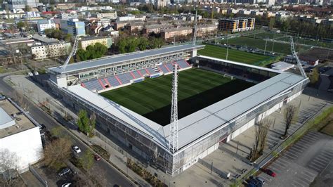 Illovszky Rudolf Stadion, meccs előtt