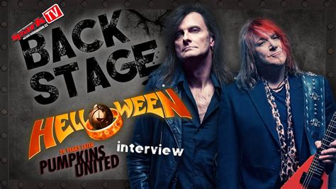 A Helloween zenekar gitárosai, Kai Hansen, Michael Weikath és Sascha Gerstner a színpadon