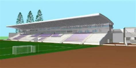 A Békéscsabai Stadion felújított pályája és lelátója