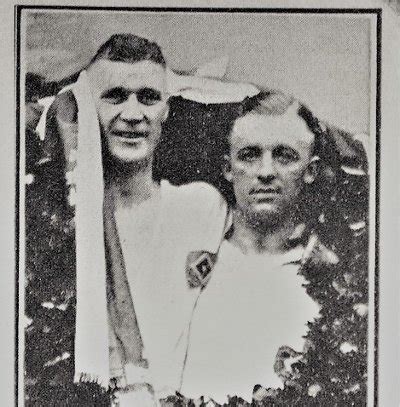 Asbjørn Halvorsen búcsúzik a HSV-től 1933-ban