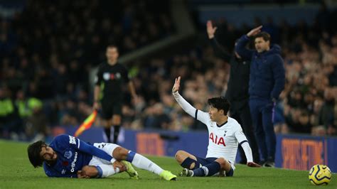 Andre Gomes súlyos bokatörése a Tottenham elleni mérkőzésen